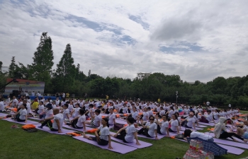 International Day of Yoga 2019 celebrations (Chengdu, 22 June 2019)